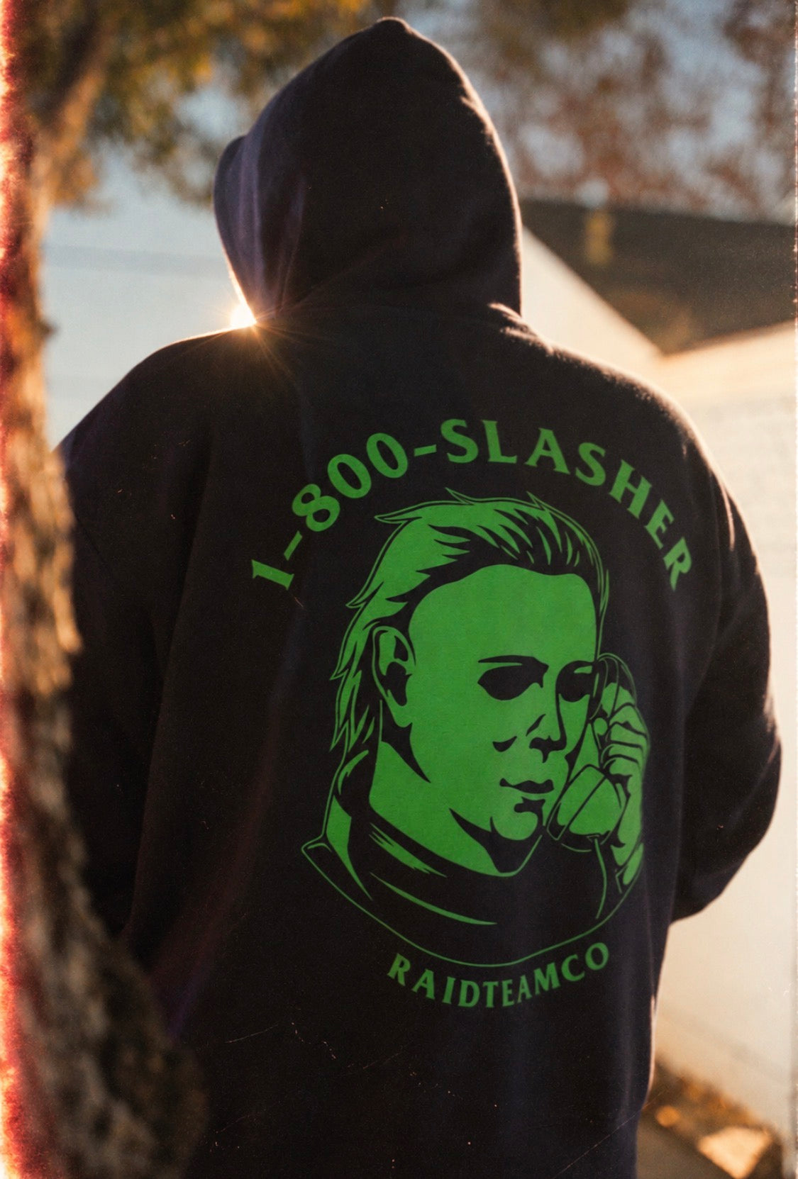 SLASHER HOODIE BLACK GLOW