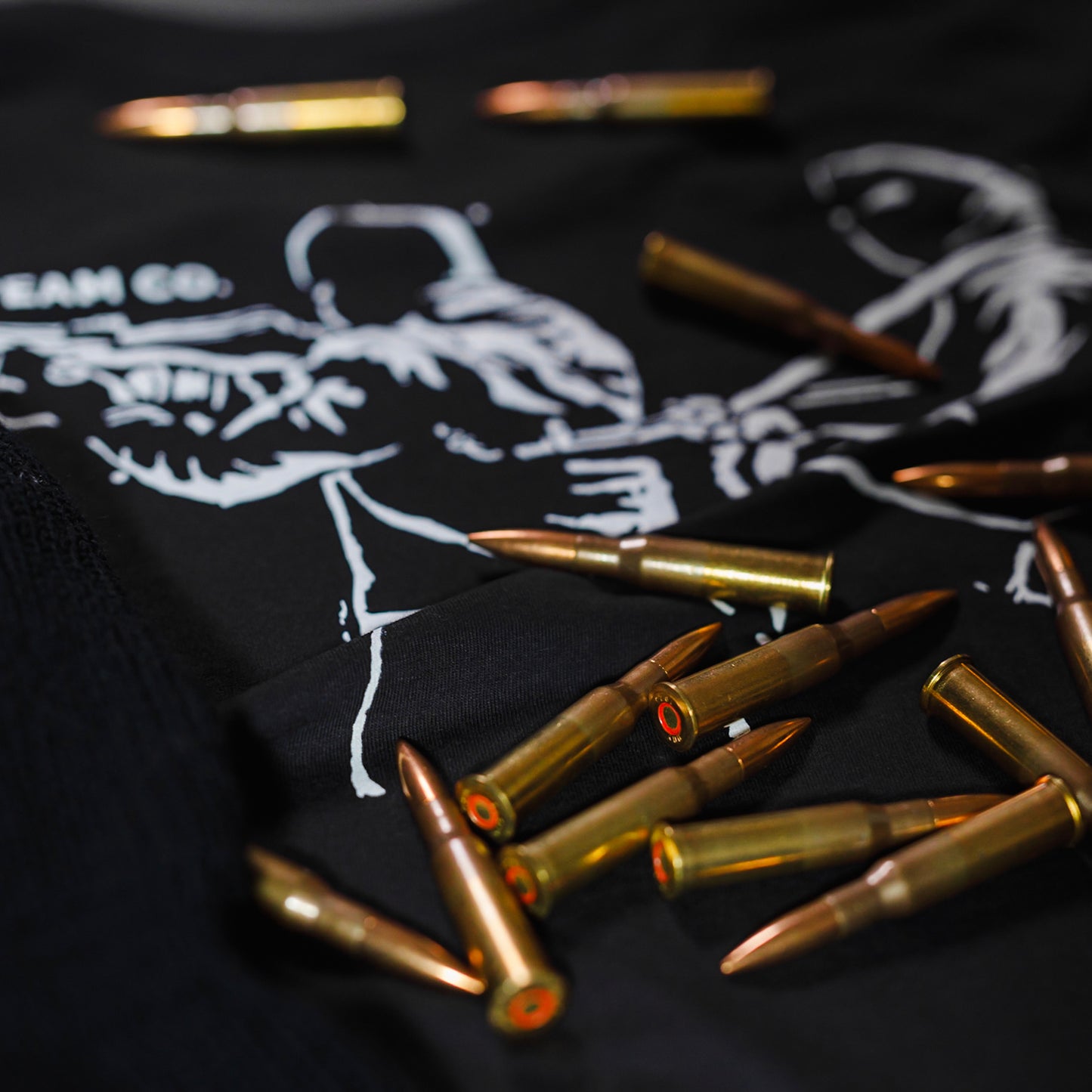 PAIRS T-SHIRT